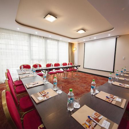 Leonardo Hotel Bucharest City Center Ngoại thất bức ảnh