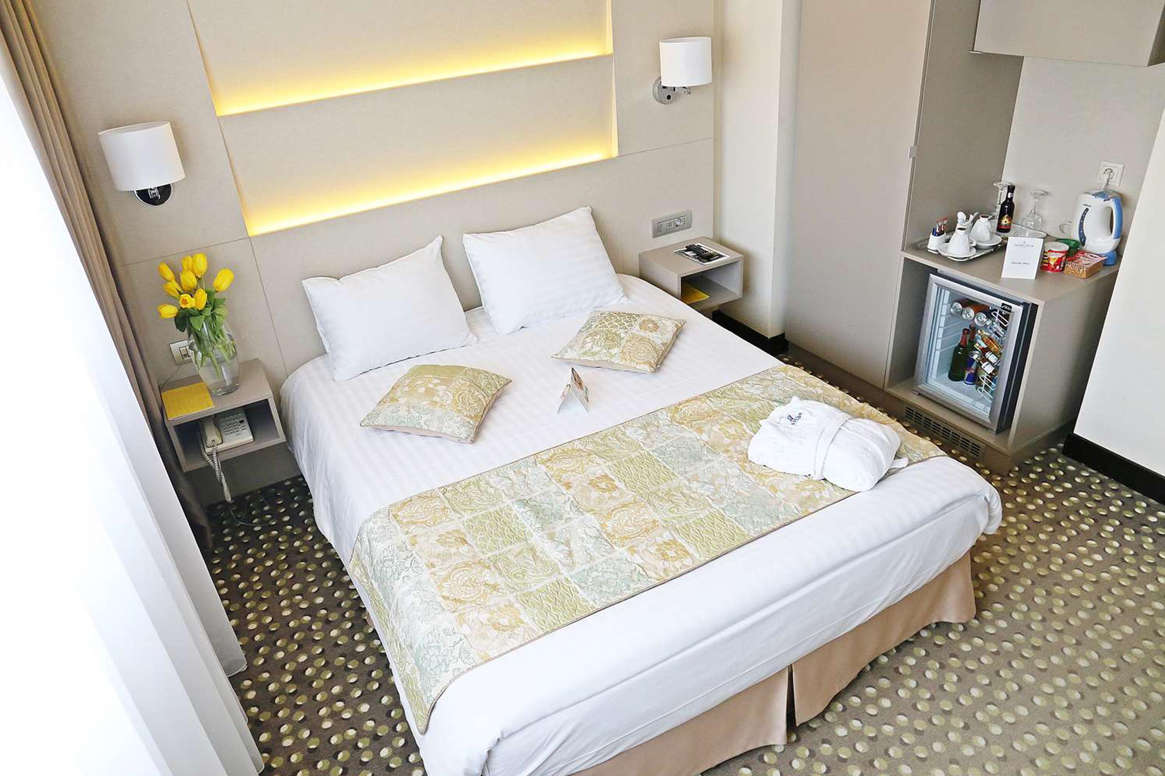 Leonardo Hotel Bucharest City Center Ngoại thất bức ảnh