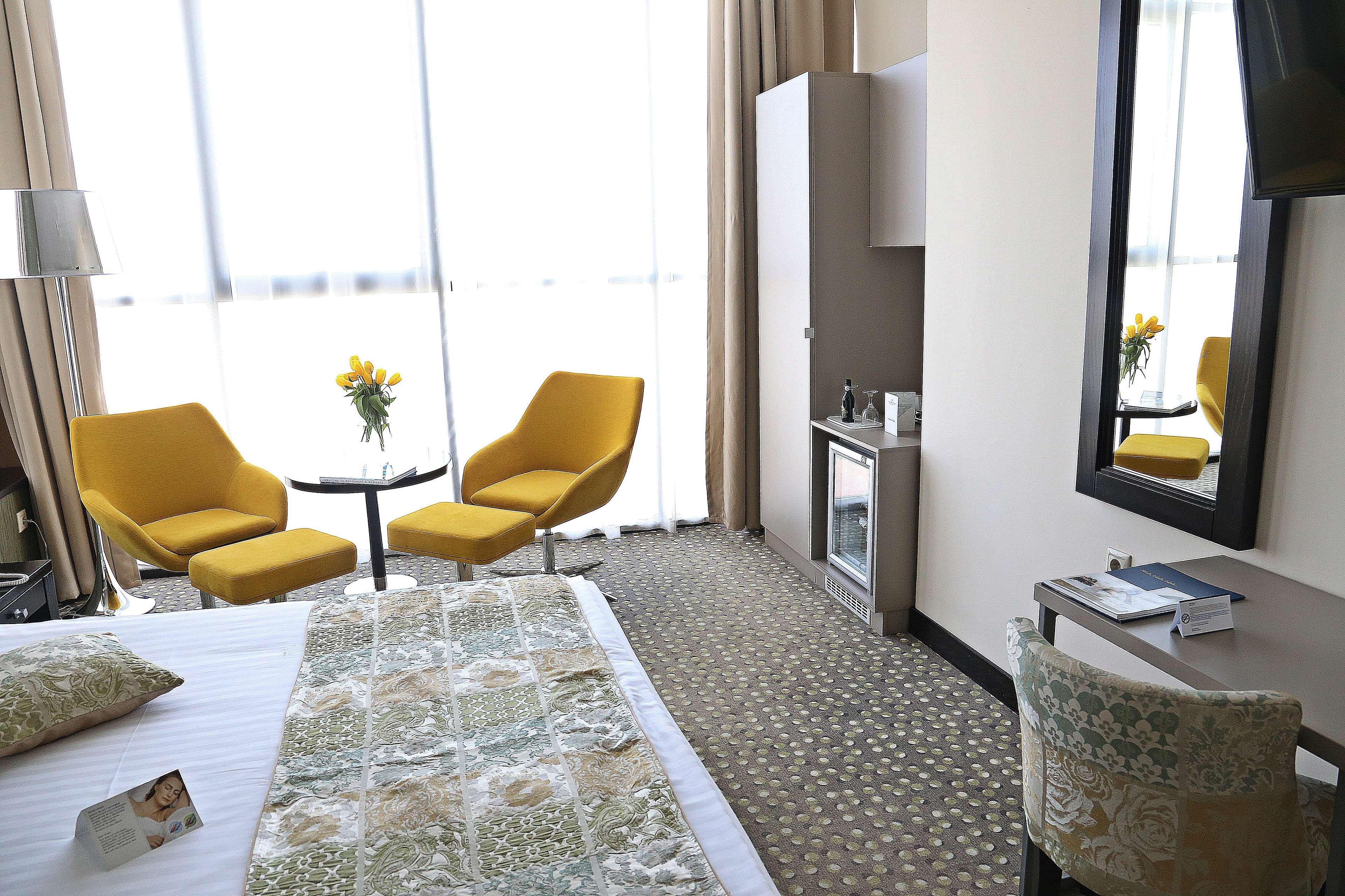 Leonardo Hotel Bucharest City Center Ngoại thất bức ảnh
