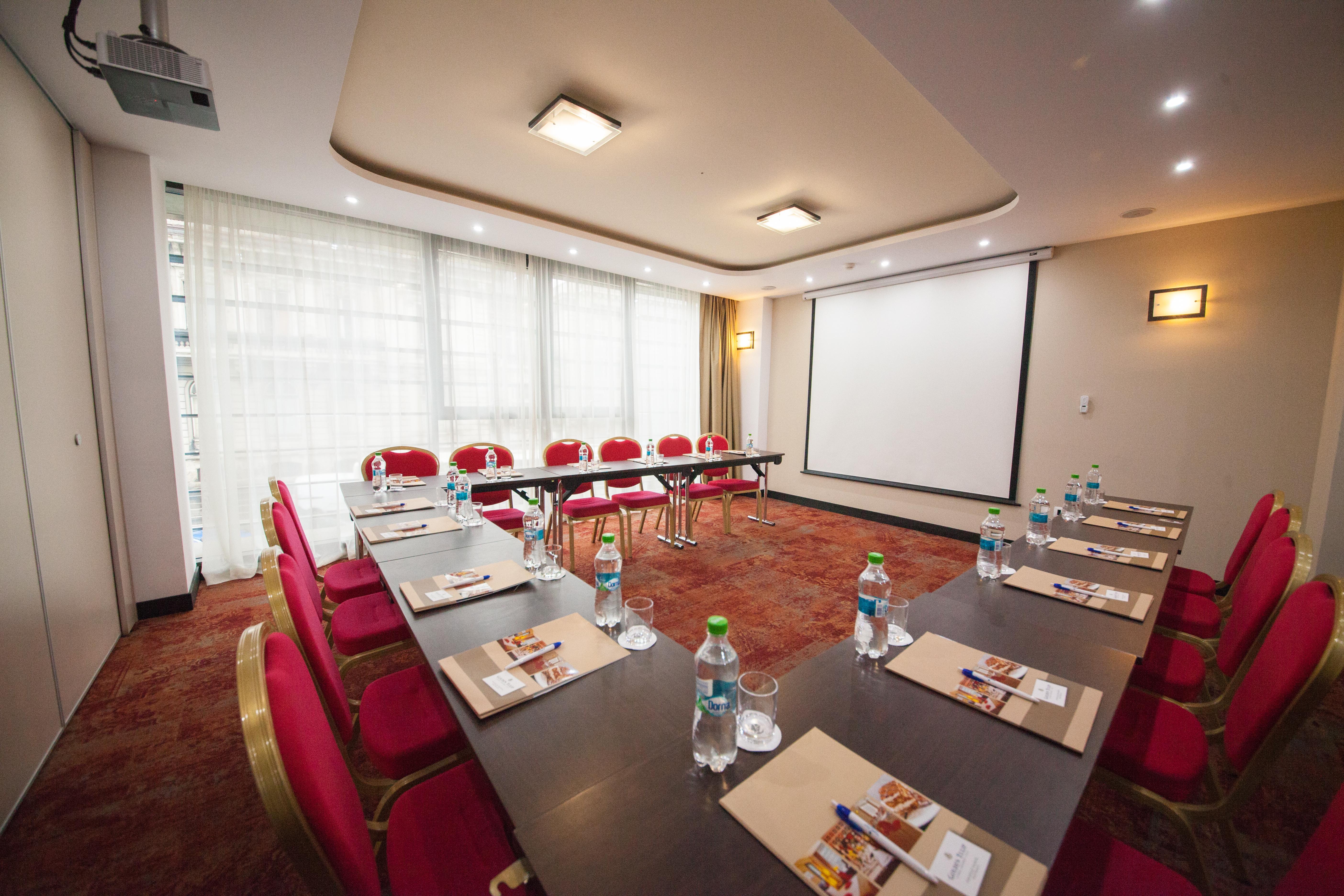 Leonardo Hotel Bucharest City Center Ngoại thất bức ảnh